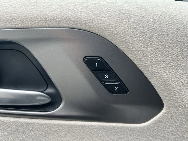 Used 2024 Silver Chrysler Touring L image 33