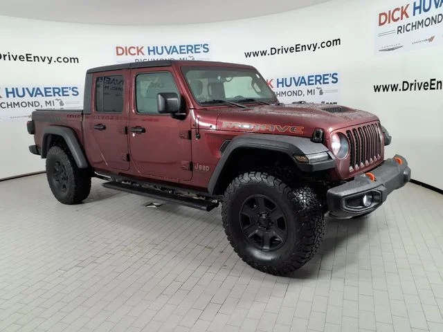 Used 2021 Red Jeep Mojave image 3