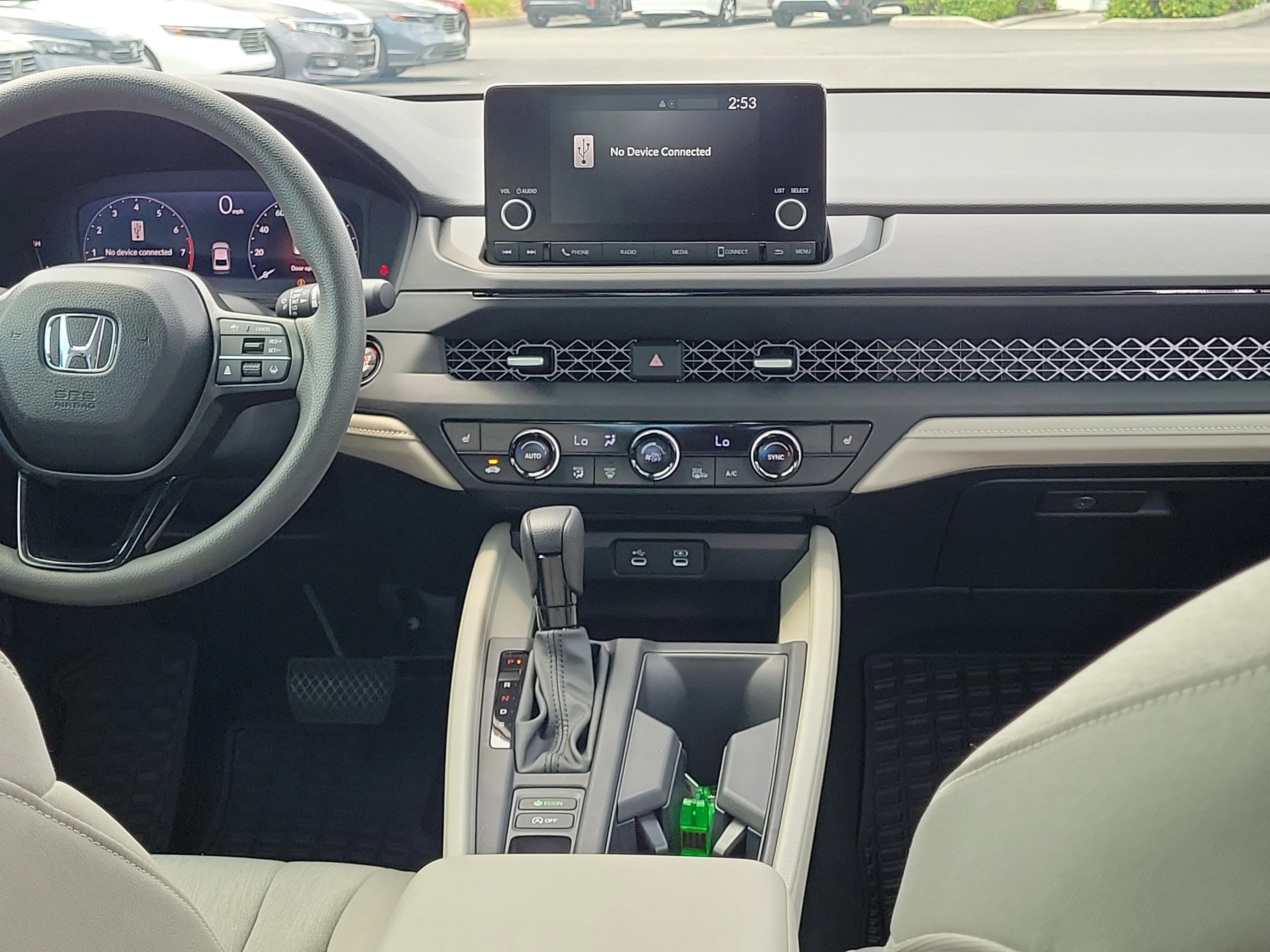 2025 Honda Accord SE - Photo 44