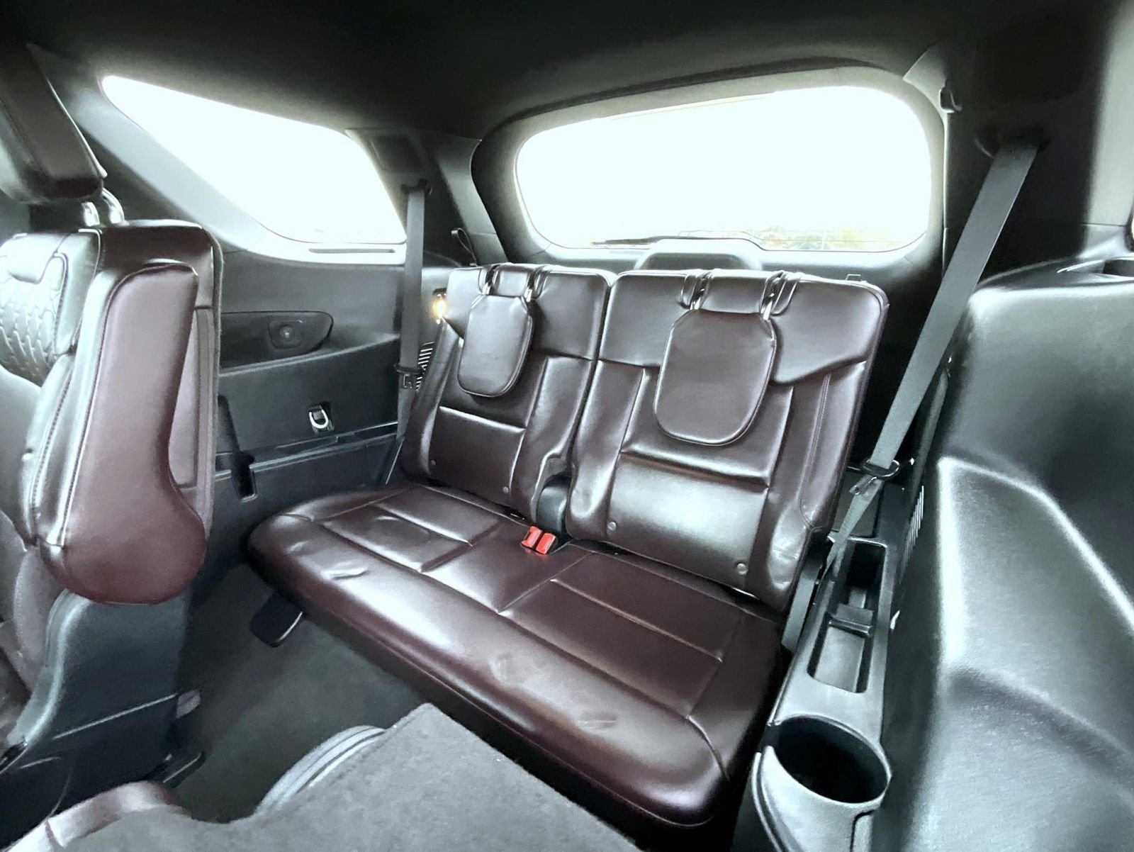 Used 2025 Black Ford Platinum image 21