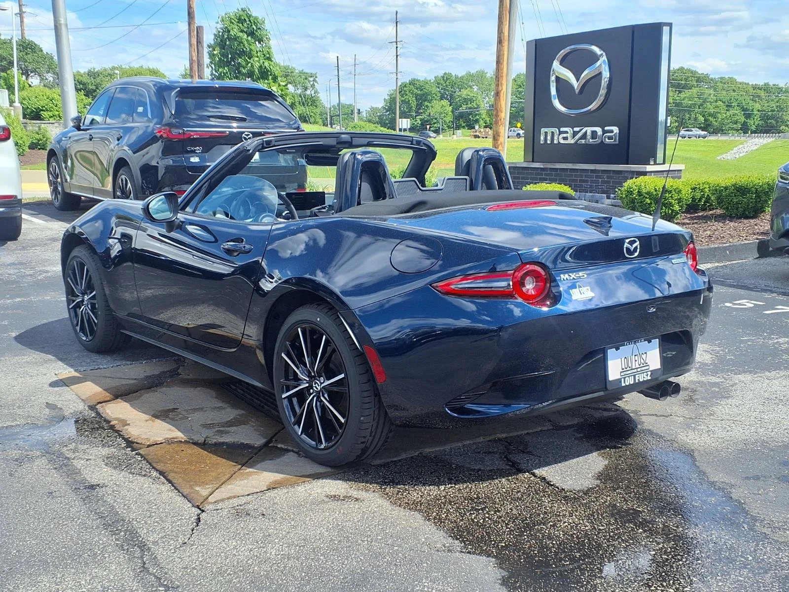 New 2026 Deep Crystal Blue Mica Mazda Grand Touring image 19
