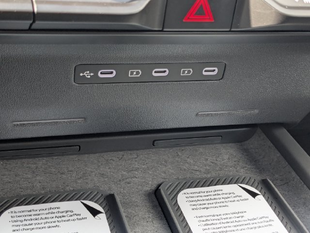 New 2027 Ebony Black Kia S image 24