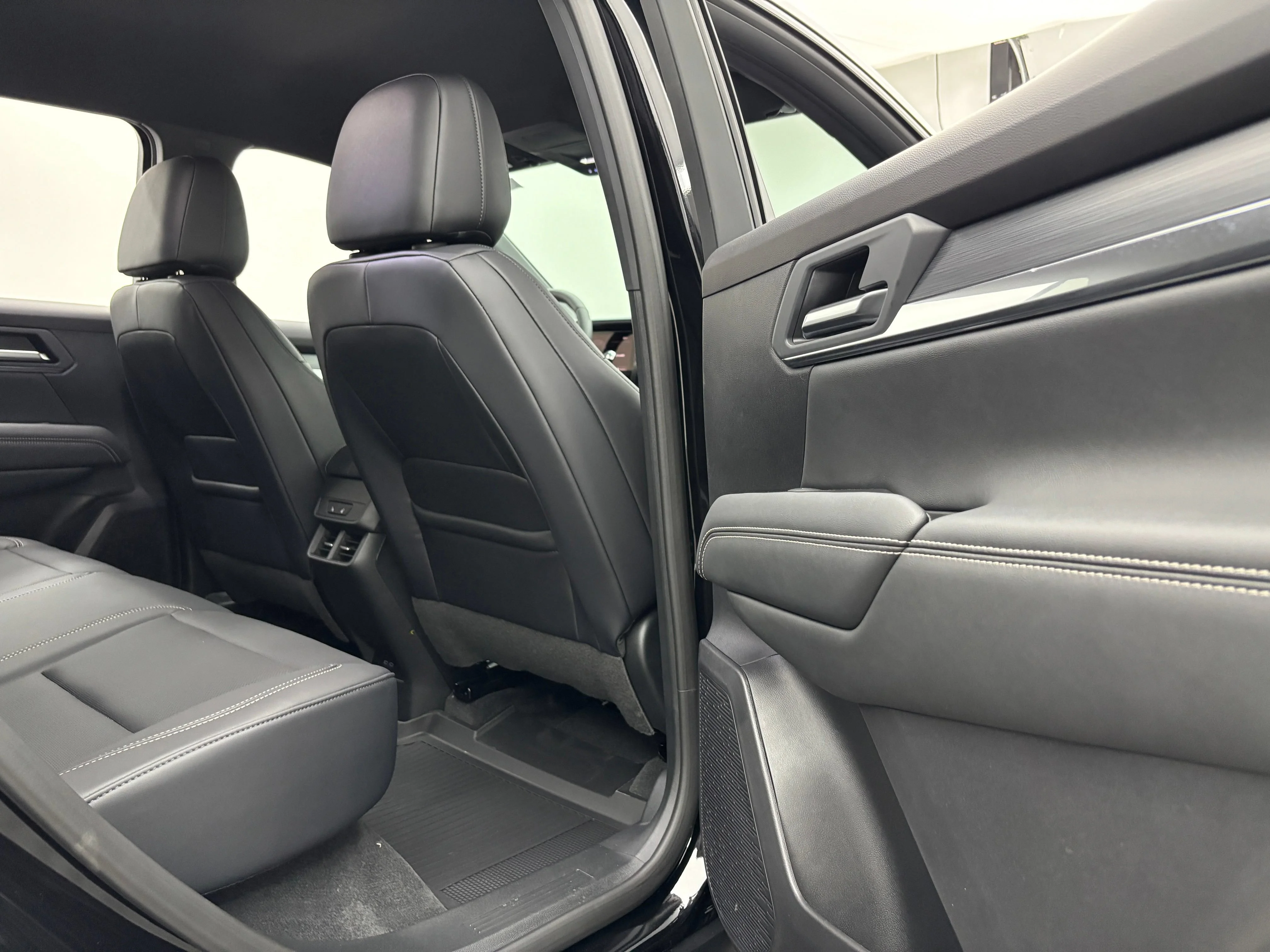 2027 GMC Terrain Elevation - Photo 35
