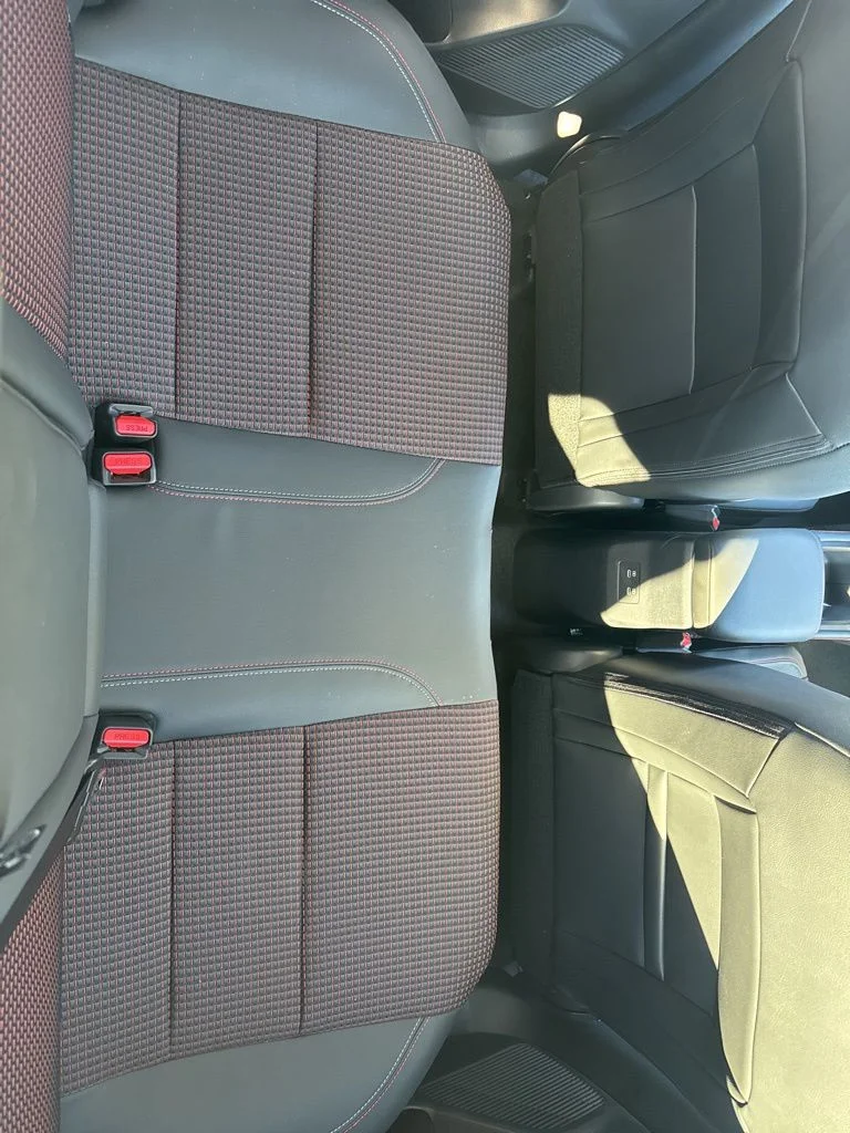 New 2026 Aspen White TriCoat / Super Black Two-tone Nissan SR image 14