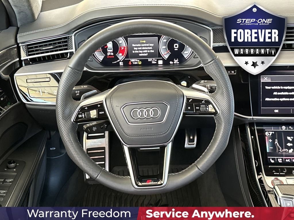 Used 2024  Audi 4.0T image 16