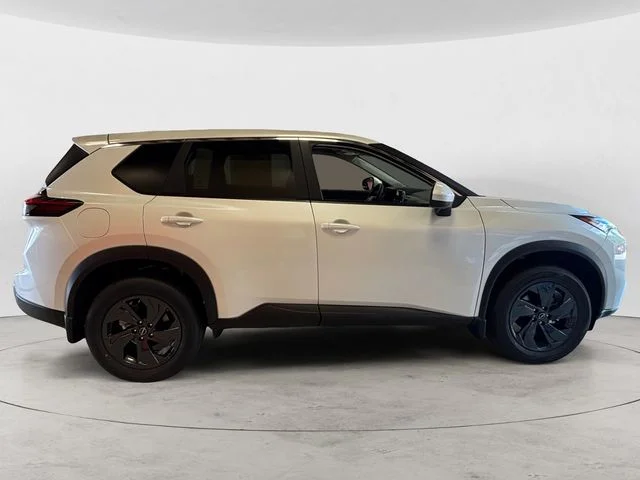New 2026 Everest White Pearl Tricoat Nissan SV image 7