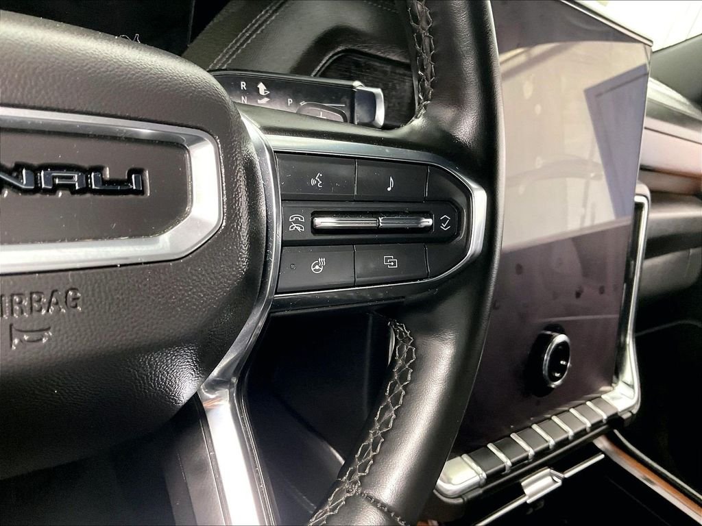 Used 2025 Black GMC Denali image 24