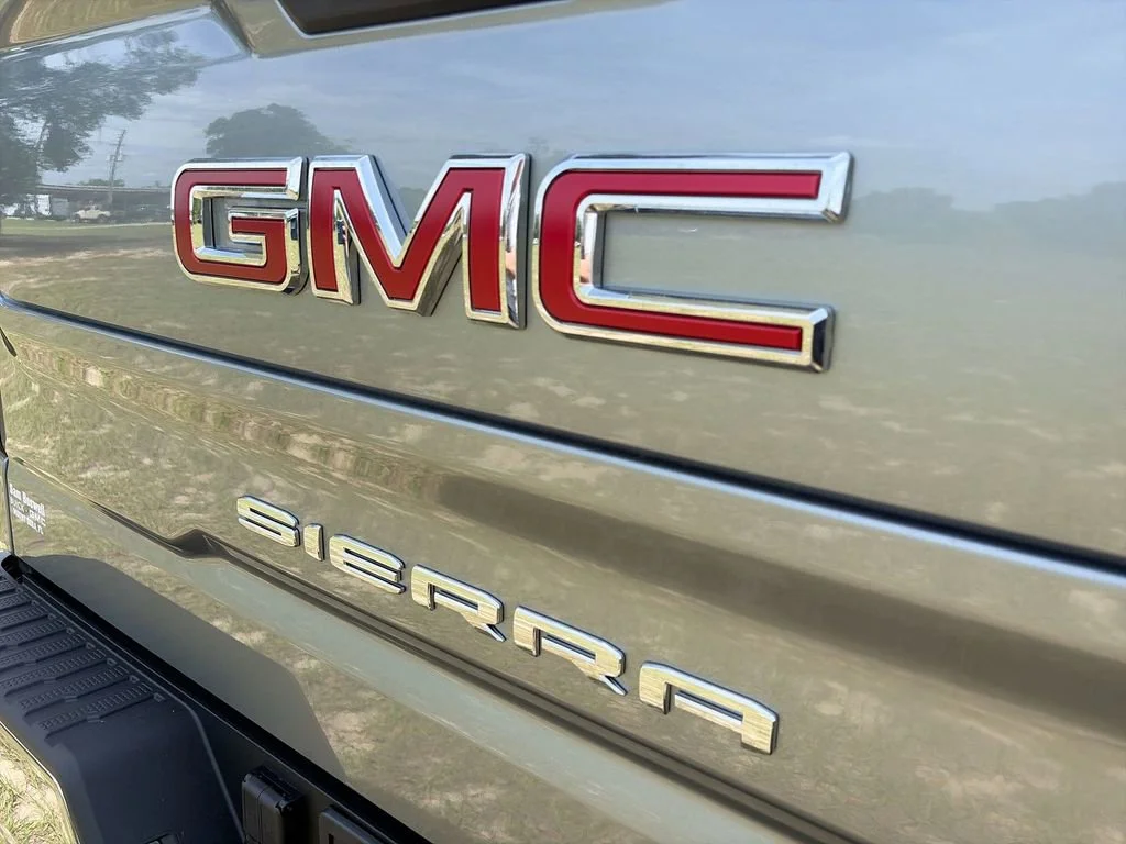 2026 GMC Sierra 1500 SLT - Photo 39