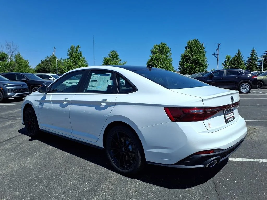 New 2026 Pure White w/Deep Black Roof Volkswagen 2.0T Autobahn image 4