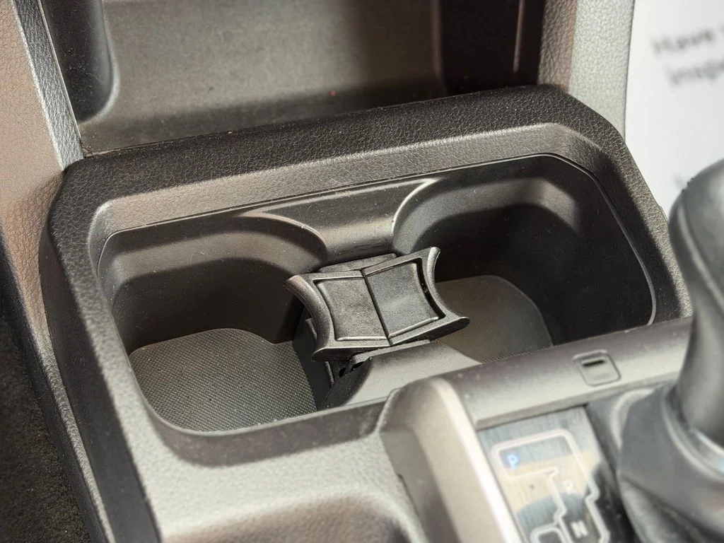Used 2016 Beige Toyota SR5 image 17