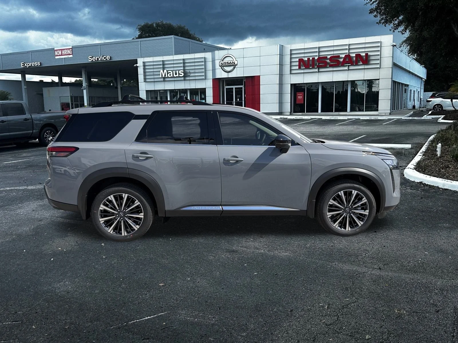 New 2026 Nissan Pathfinder Platinum 4D Sport Utility