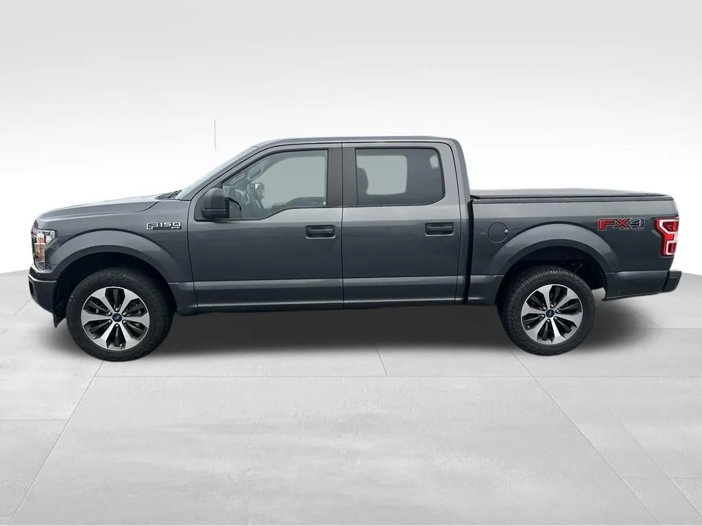Used 2020 Magnetic Ford XL image 11