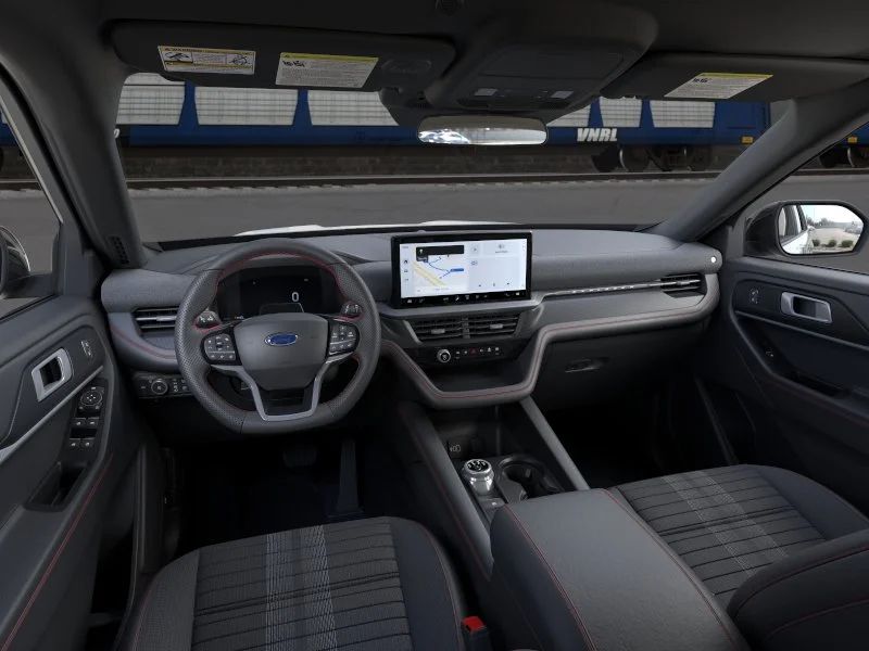 New 2026 Space White Metallic Ford ST-Line image 9
