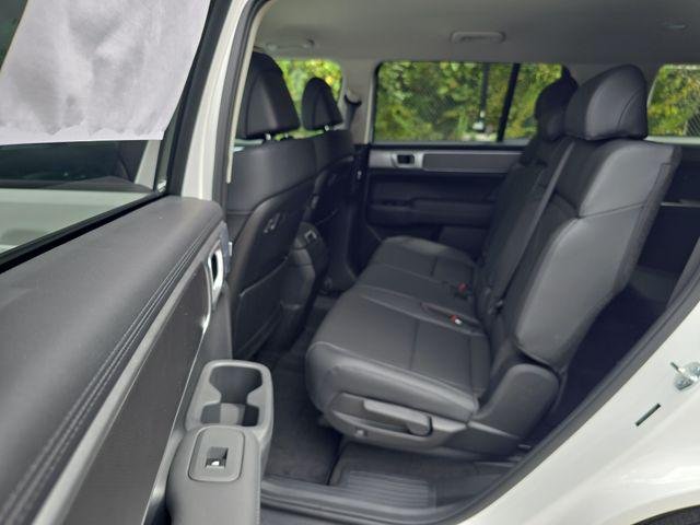 New 2027 White Hyundai SEL image 14