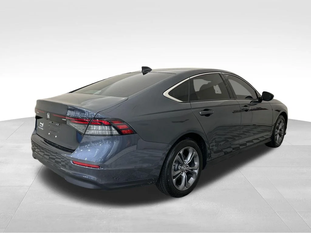 Used 2024 Black Honda EX image 5