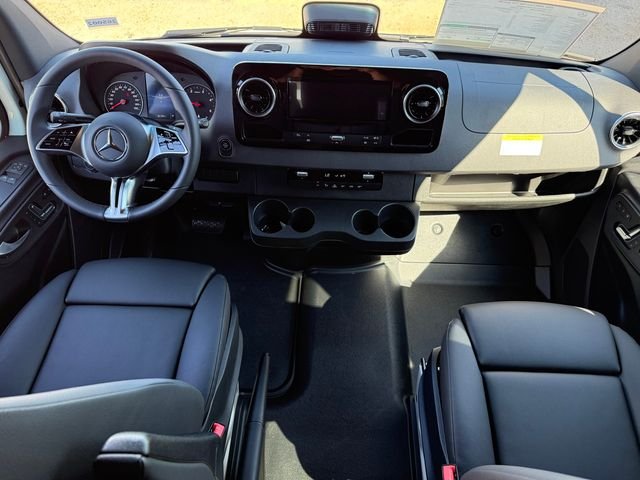 2026 Mercedes-Benz Sprinter Crew Van Base - Photo 19