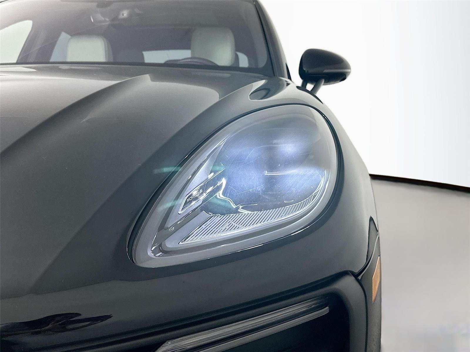 2024 Porsche Macan Base - Photo 15