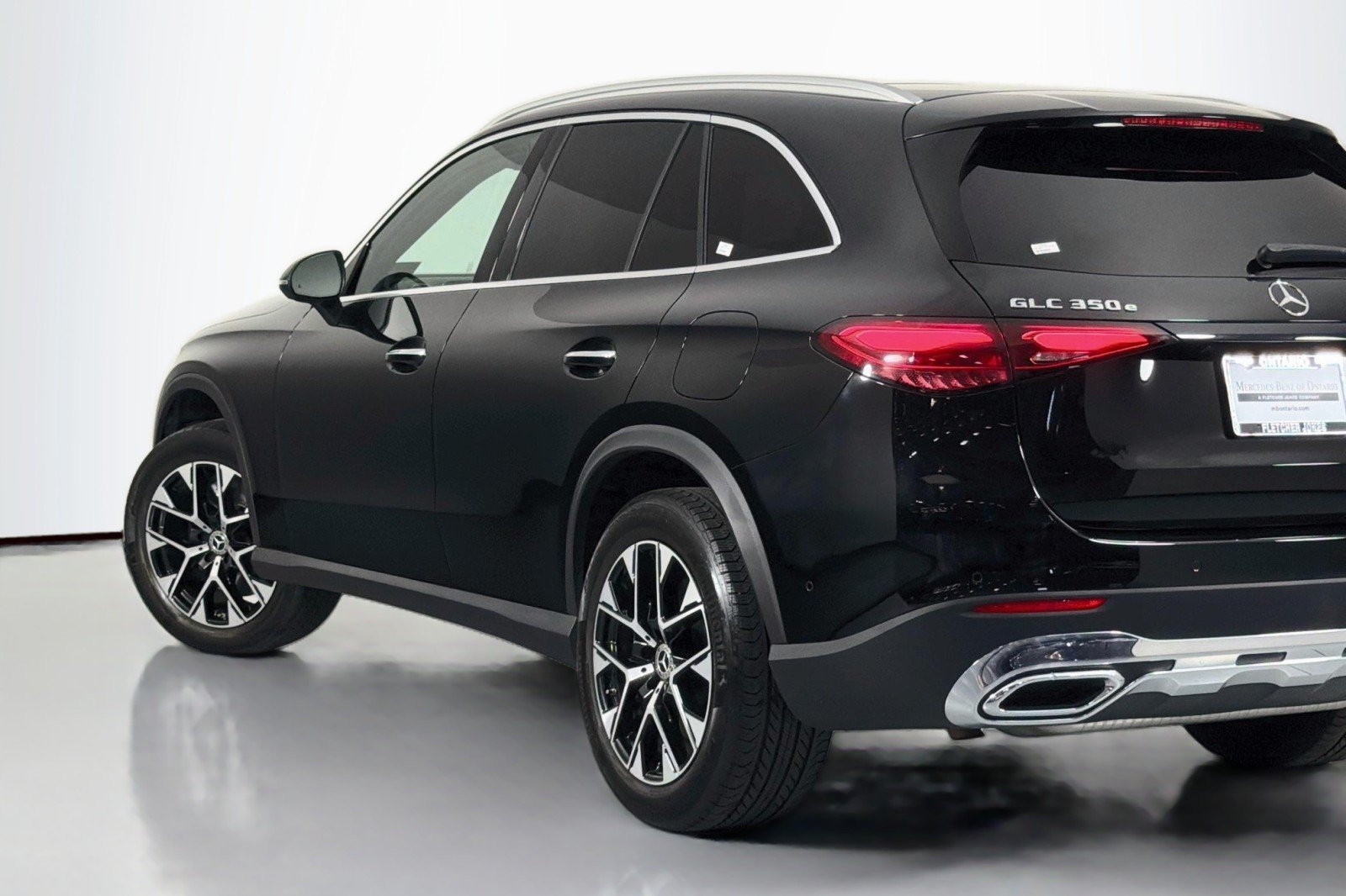 Certified Used 2025 Black Mercedes-Benz GLC 350e image 15