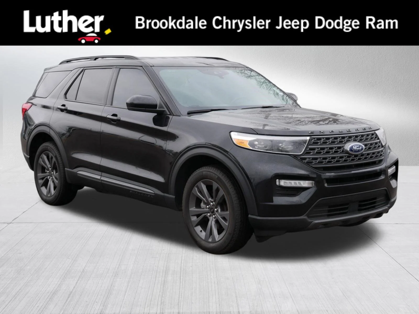 2024 Ford Explorer XLT 4WD's photo