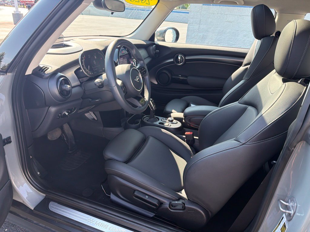 Used 2023 Gray Metallic MINI  image 18