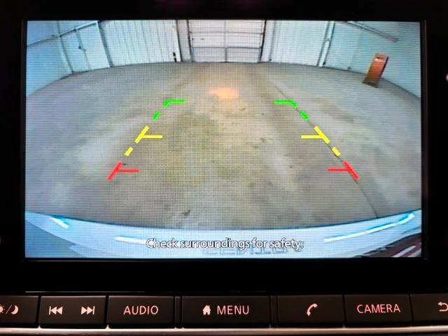 Used 2023 White Nissan SR image 11