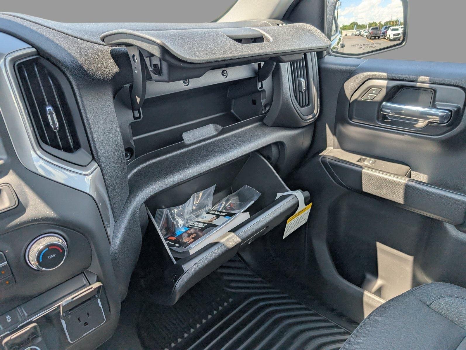 2026 Chevrolet Silverado 1500 Custom - Photo 24