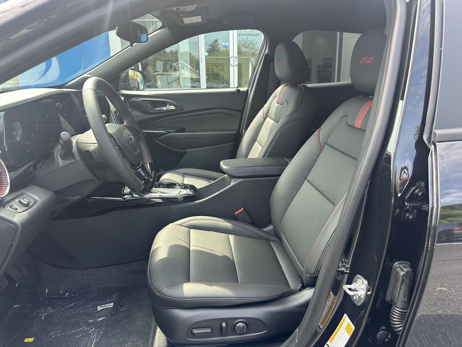 2026 Chevrolet Trax RS - Photo 10