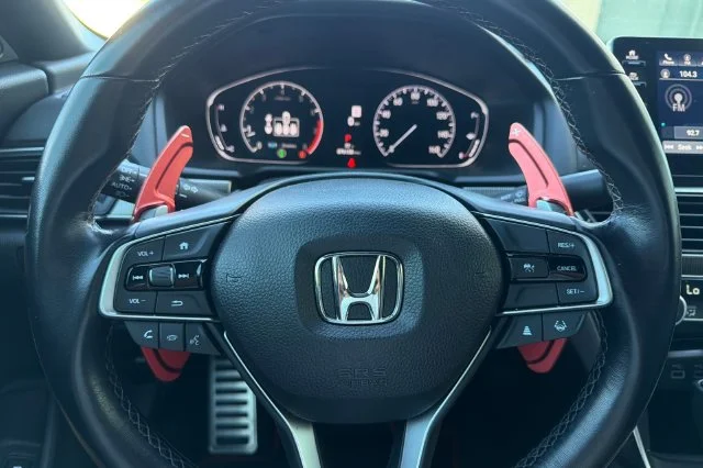 Used 2021  Honda Sport image 26
