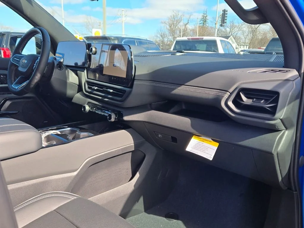 2026 Chevrolet Silverado EV LT - Photo 7