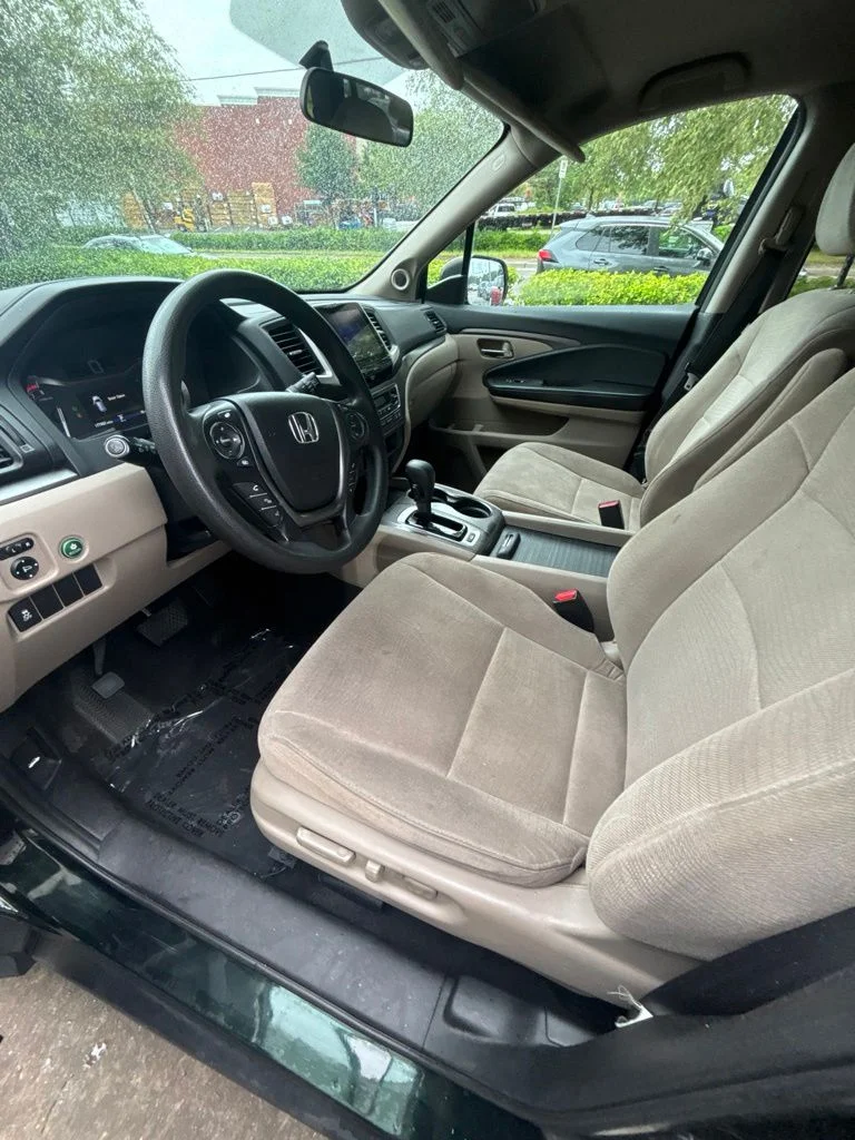 Used 2018 Black Honda EX image 11