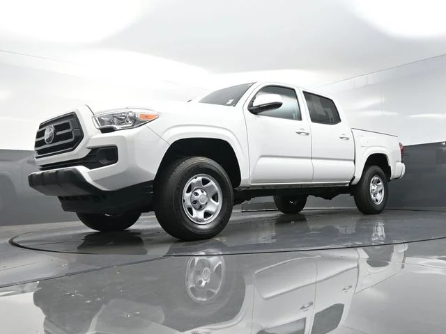Used 2023 White Toyota SR image 32