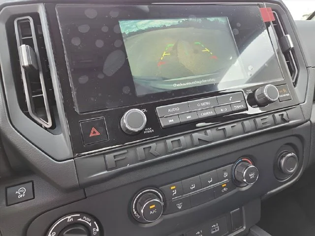 2026 Nissan Frontier S - Photo 8