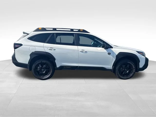 Used 2025 White Subaru Wilderness image 6