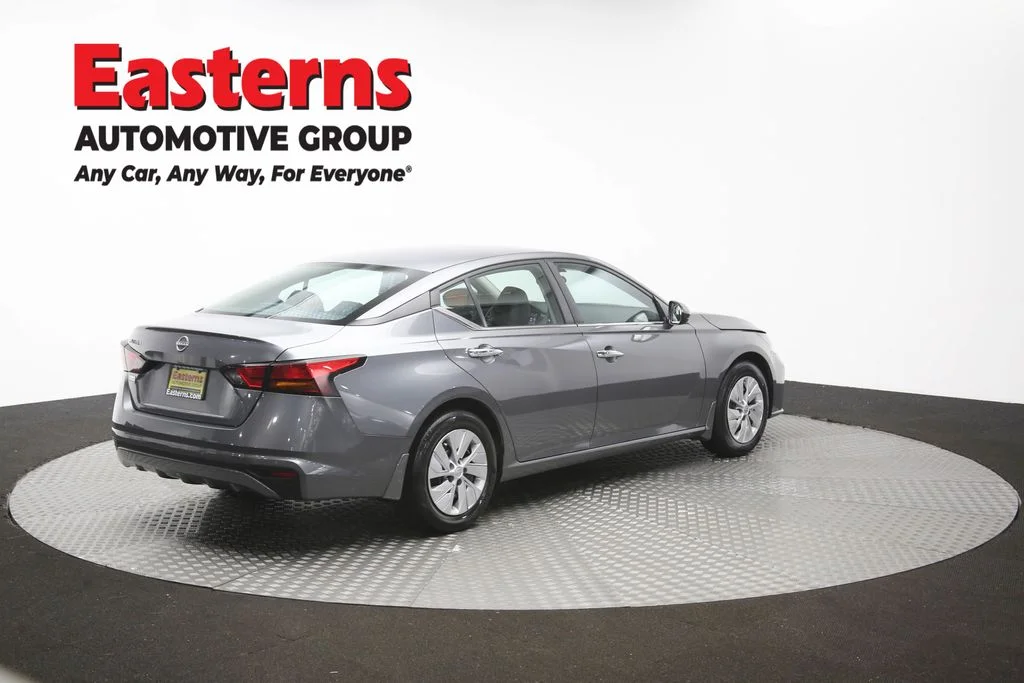 Used 2023 Gray Nissan 2.5 S image 40