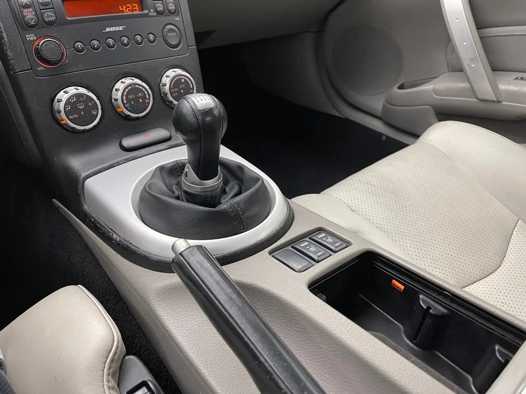 Used 2007 San Marino Blue Pearl Nissan Touring image 28