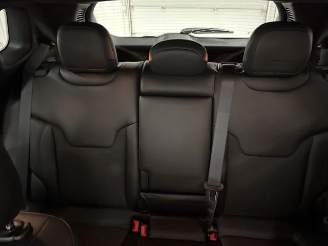 New 2026 Black Jeep Latitude image 24