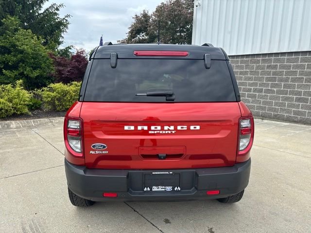 Used 2022 Red Ford Outer Banks image 8