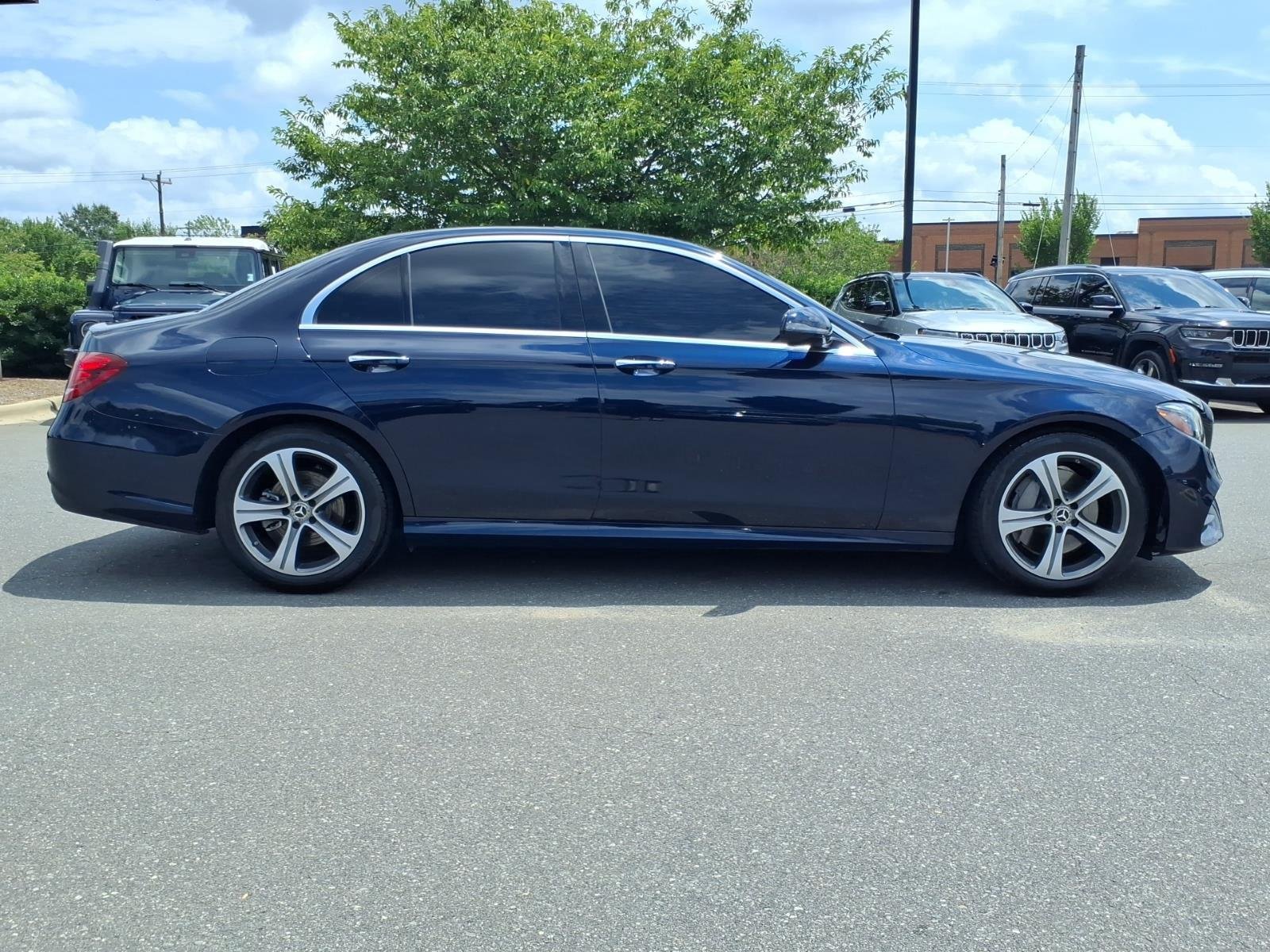 Used 2020 Lunar Blue Metallic Mercedes-Benz E 350 image 12