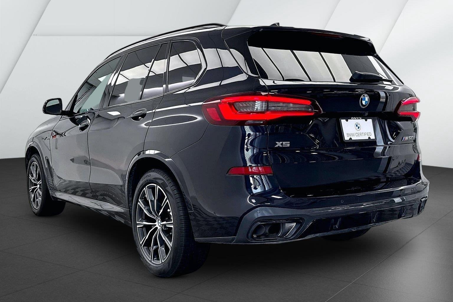 Certified Used 2023 Carbon Black Metallic BMW M50i image 9