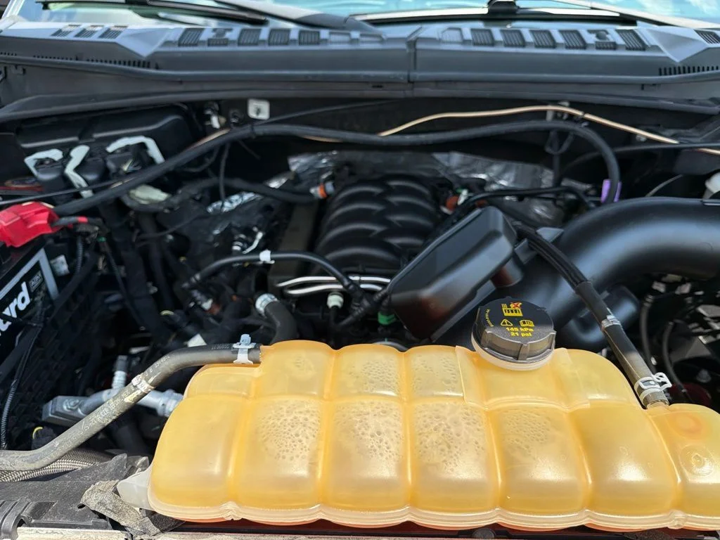 Used 2018 Gray Ford XL image 8