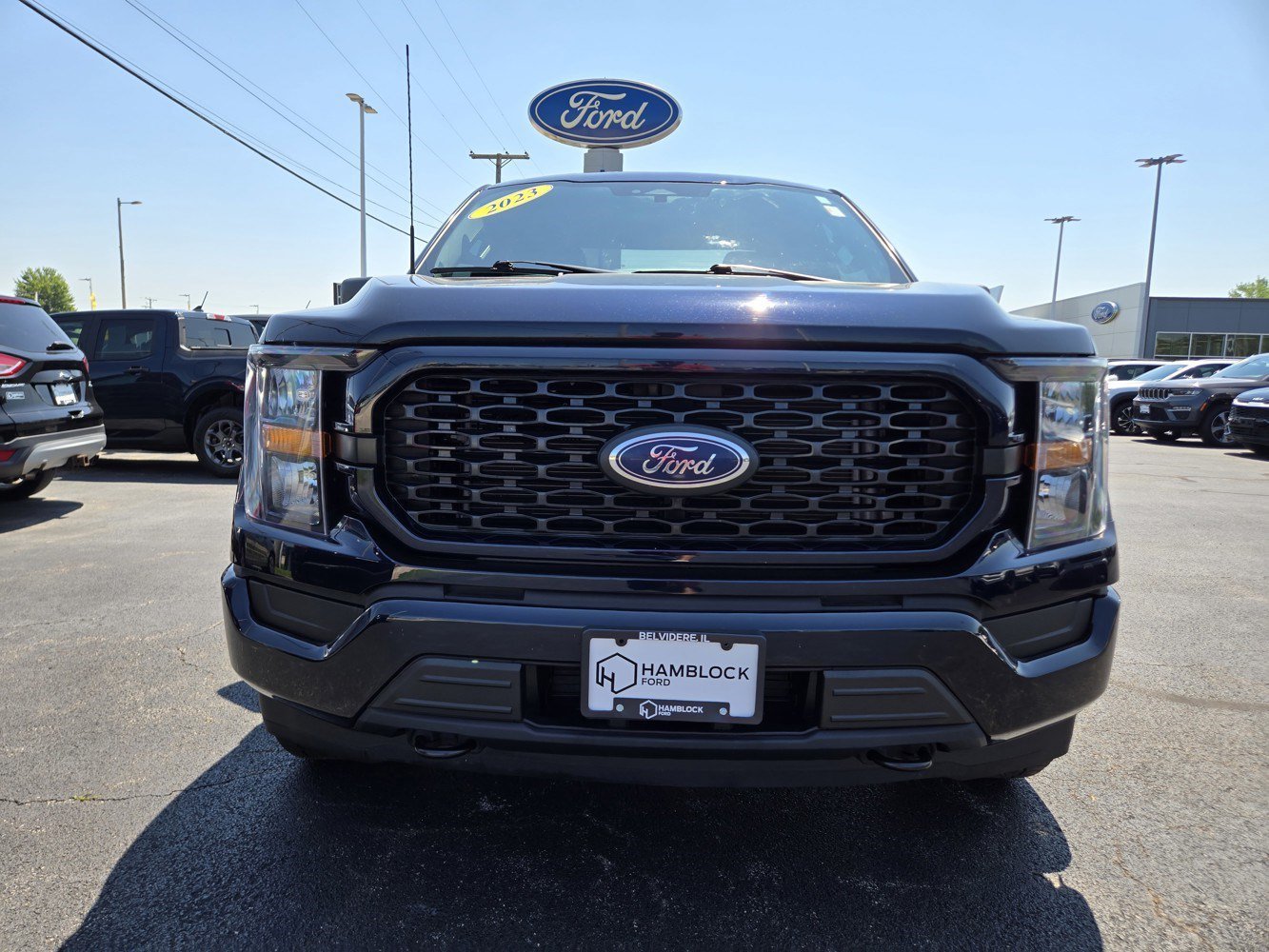 Used 2023 Blue Ford XLT image 39