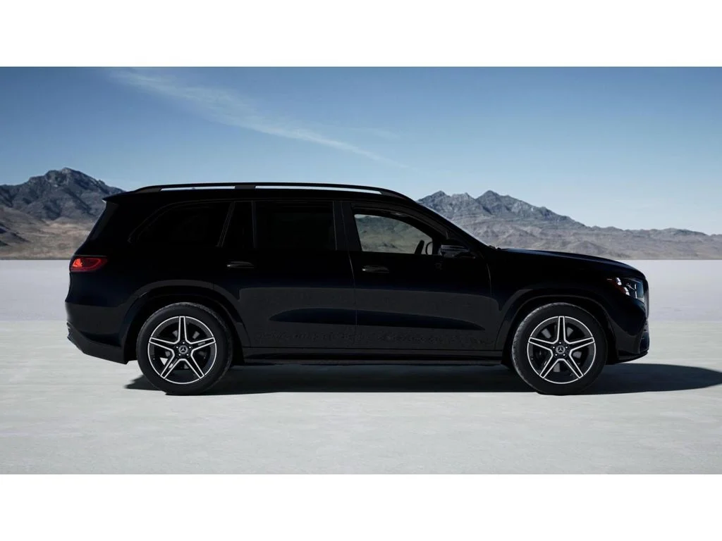 New 2027 Black Mercedes-Benz GLS 450 image 2