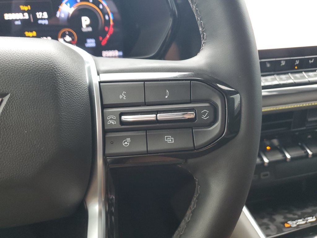 Used 2023 Gray Chevrolet ZR2 image 22