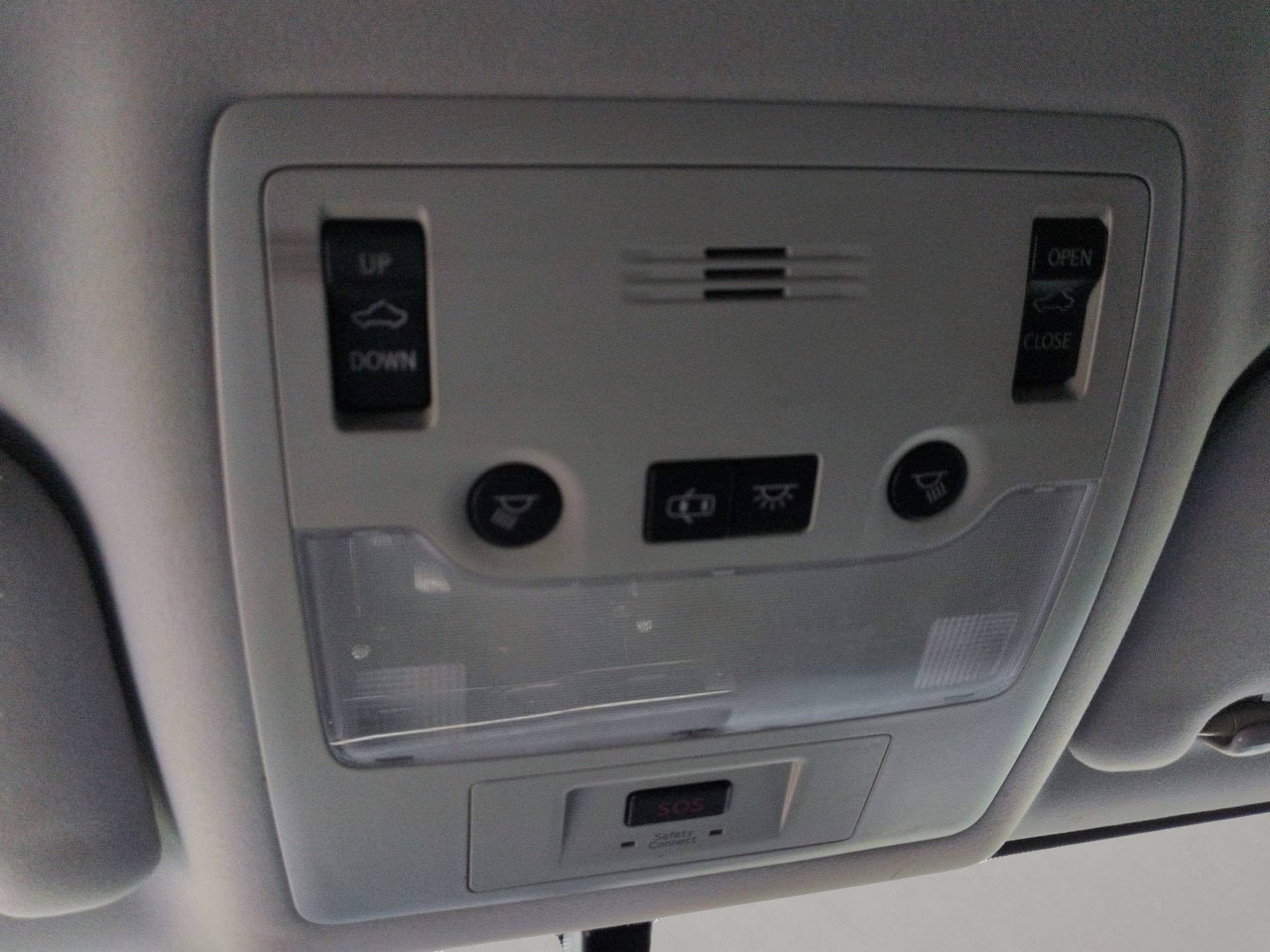 Used 2015 Silver Lexus 250 image 20