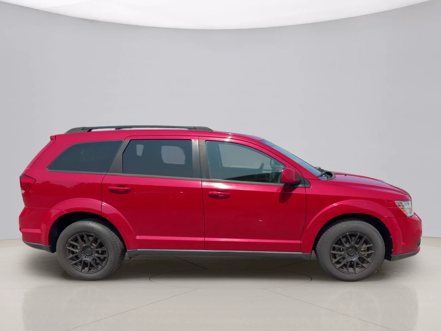 Used 2016 Red Dodge SXT image 6