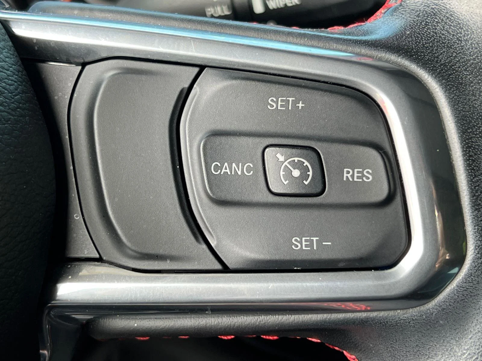 Used 2023 Sting-Gray Clearcoat Jeep Rubicon image 26