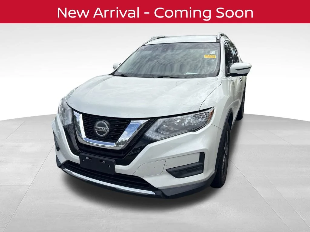 Certified Used 2020 White Nissan SV image 2