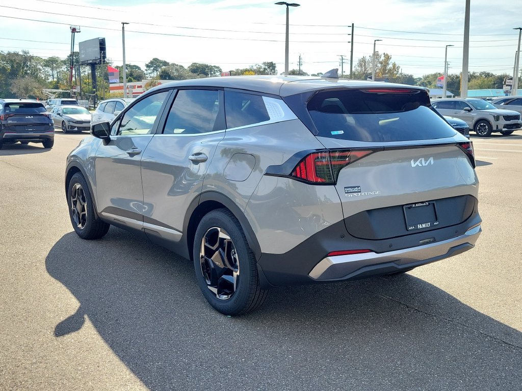 New 2027 Wolf Gray Kia EX image 4