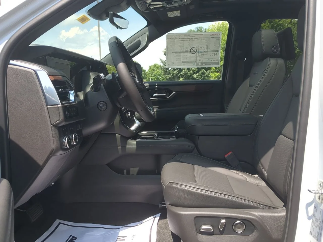 New 2026 Glacier White Tricoat GMC Denali image 20