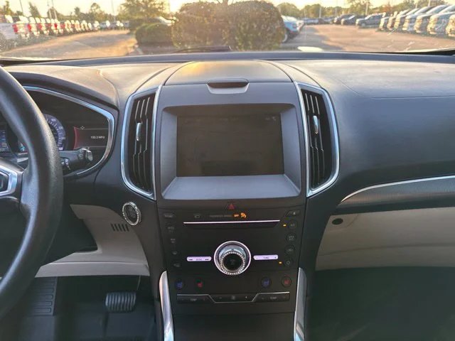 Used 2019 Agate Black Metallic Ford Titanium image 17